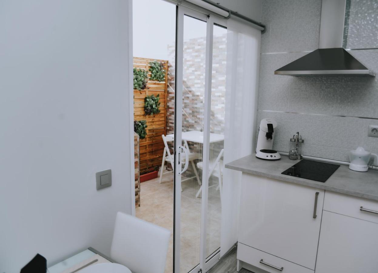 Eres Emerita "Apartamentos & Suites" เมรีดา ภายนอก รูปภาพ