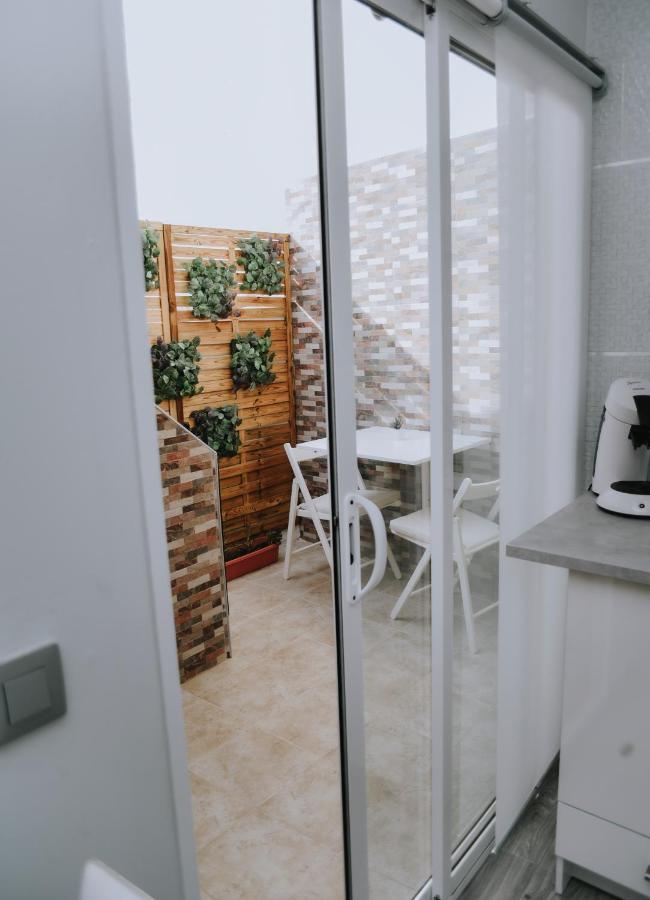 Eres Emerita "Apartamentos & Suites" เมรีดา ภายนอก รูปภาพ