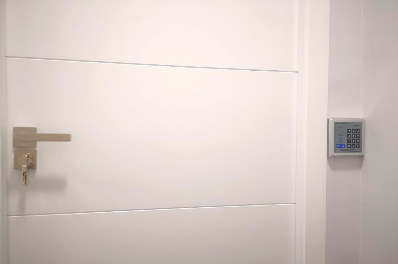 Eres Emerita "Apartamentos & Suites" เมรีดา ภายนอก รูปภาพ