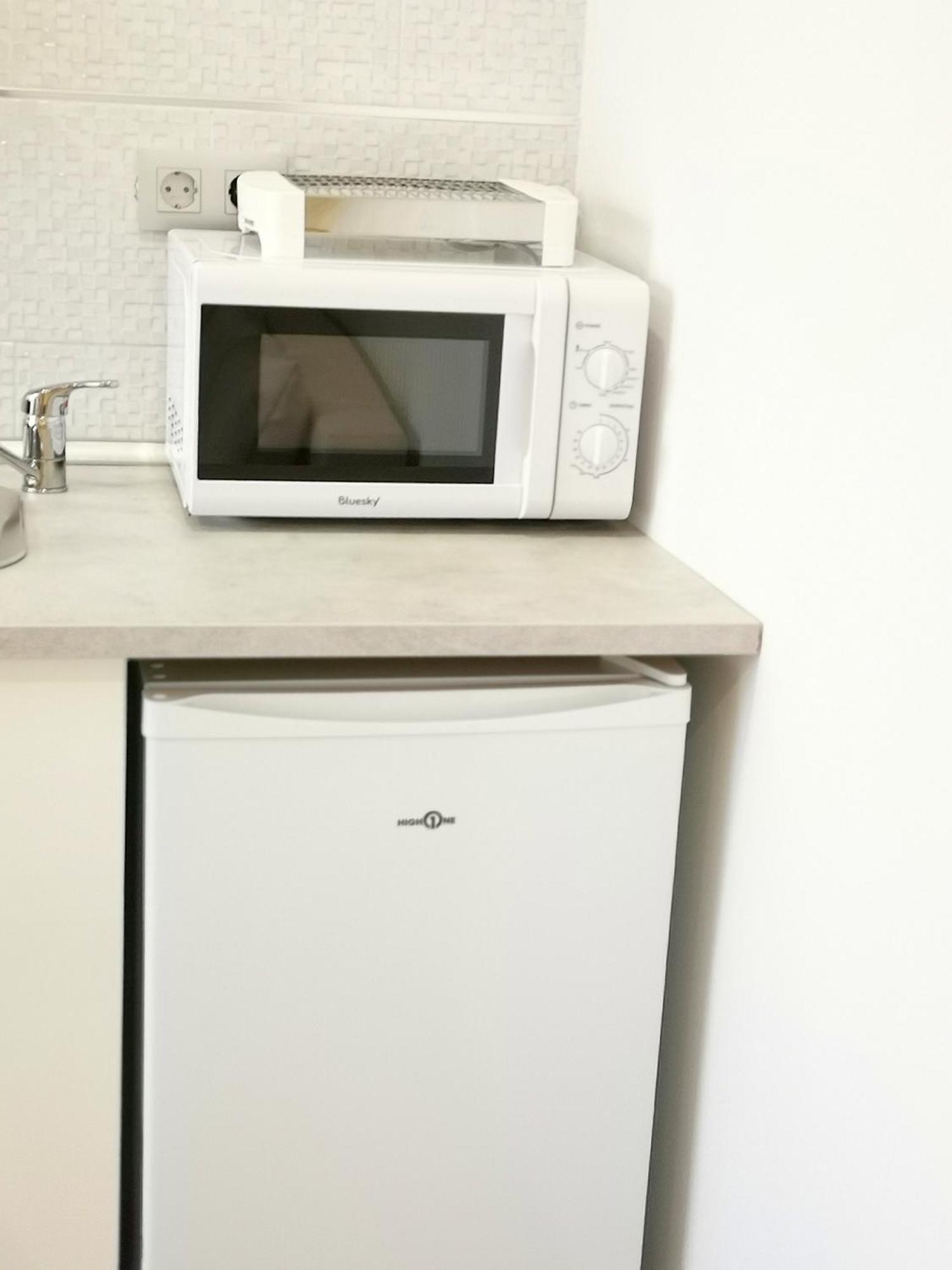 Eres Emerita "Apartamentos & Suites" เมรีดา ภายนอก รูปภาพ